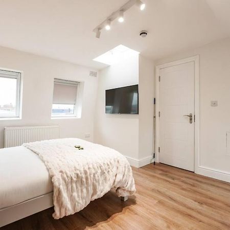 Newly Renovated Modern 4 Bed 3 Bath Apartment London Ngoại thất bức ảnh