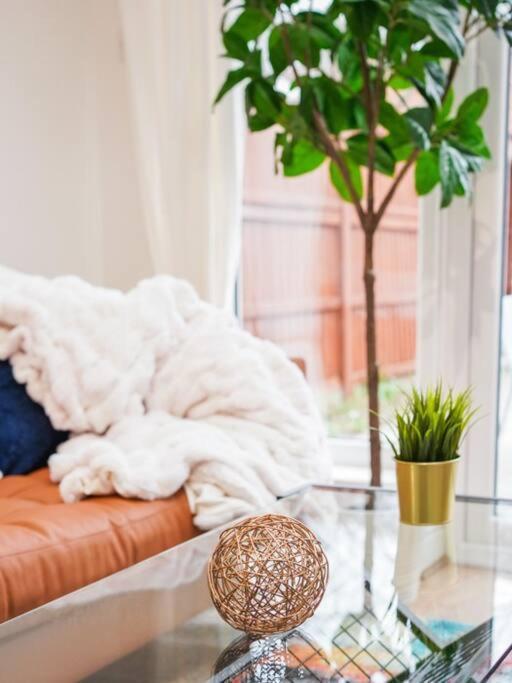 Newly Renovated Modern 4 Bed 3 Bath Apartment London Ngoại thất bức ảnh