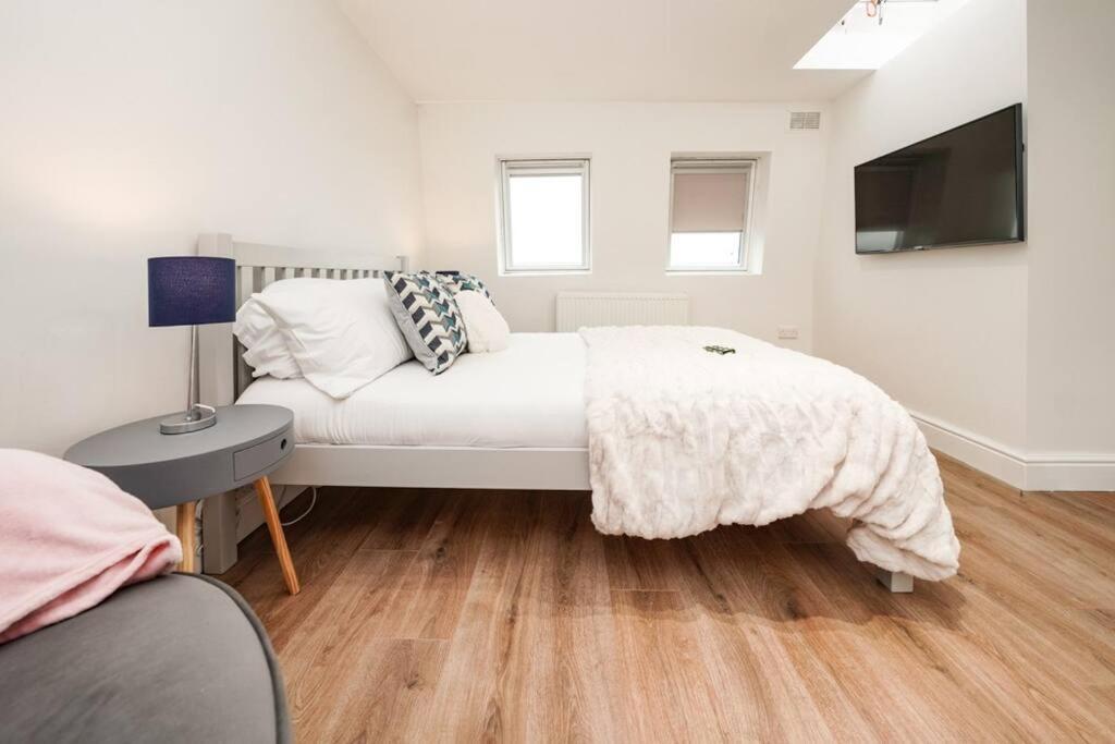 Newly Renovated Modern 4 Bed 3 Bath Apartment London Ngoại thất bức ảnh
