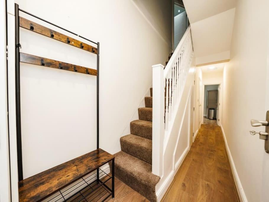 Newly Renovated Modern 4 Bed 3 Bath Apartment London Ngoại thất bức ảnh