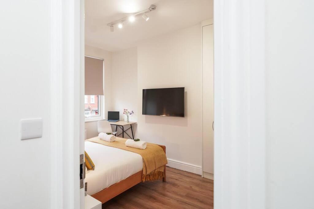 Newly Renovated Modern 4 Bed 3 Bath Apartment London Ngoại thất bức ảnh