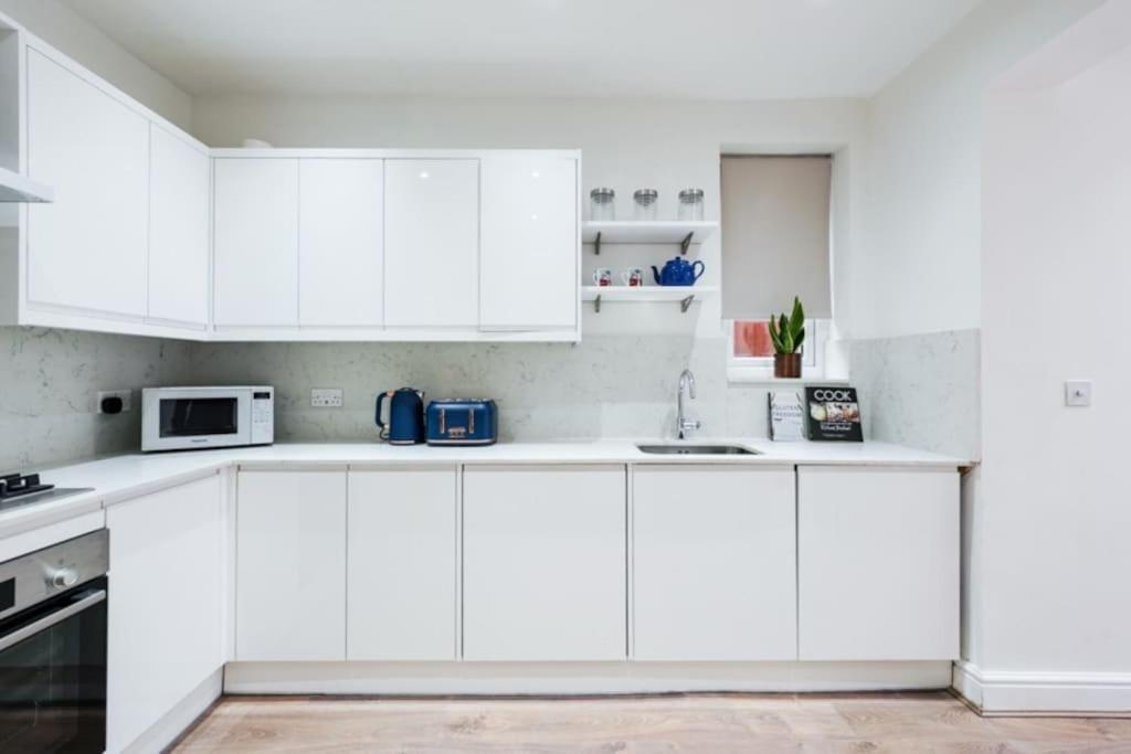 Newly Renovated Modern 4 Bed 3 Bath Apartment London Ngoại thất bức ảnh